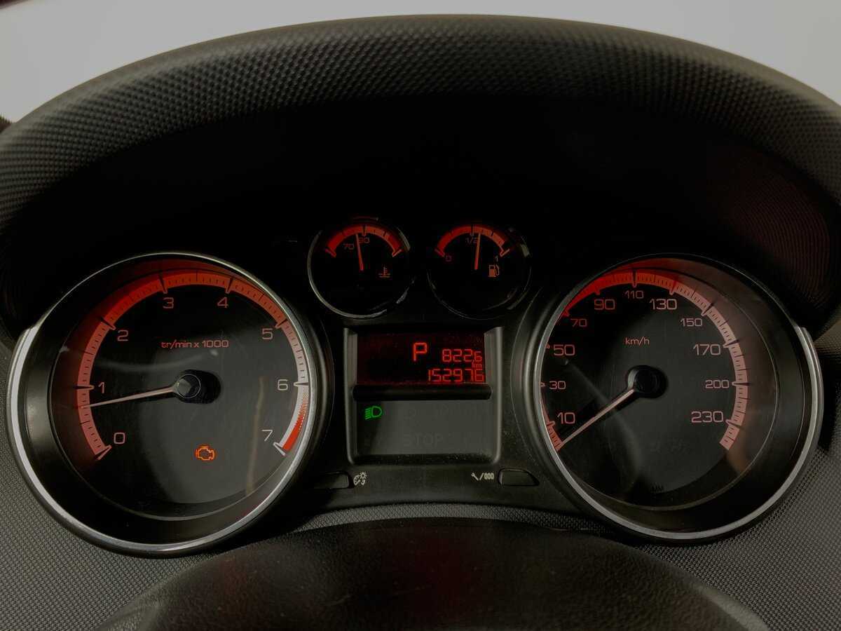 Peugeot 308, 2012 Фото №15