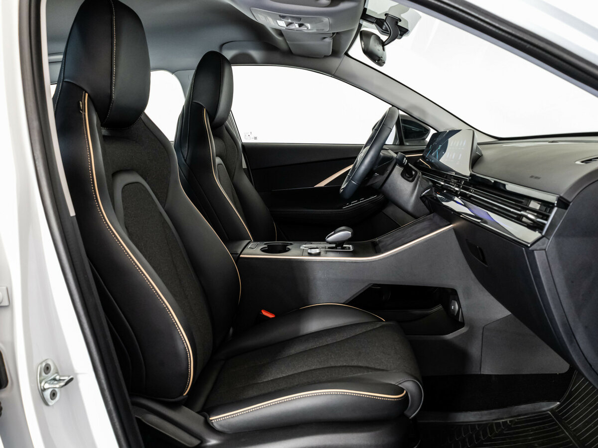 Omoda C5 I, 2023 Фото №15