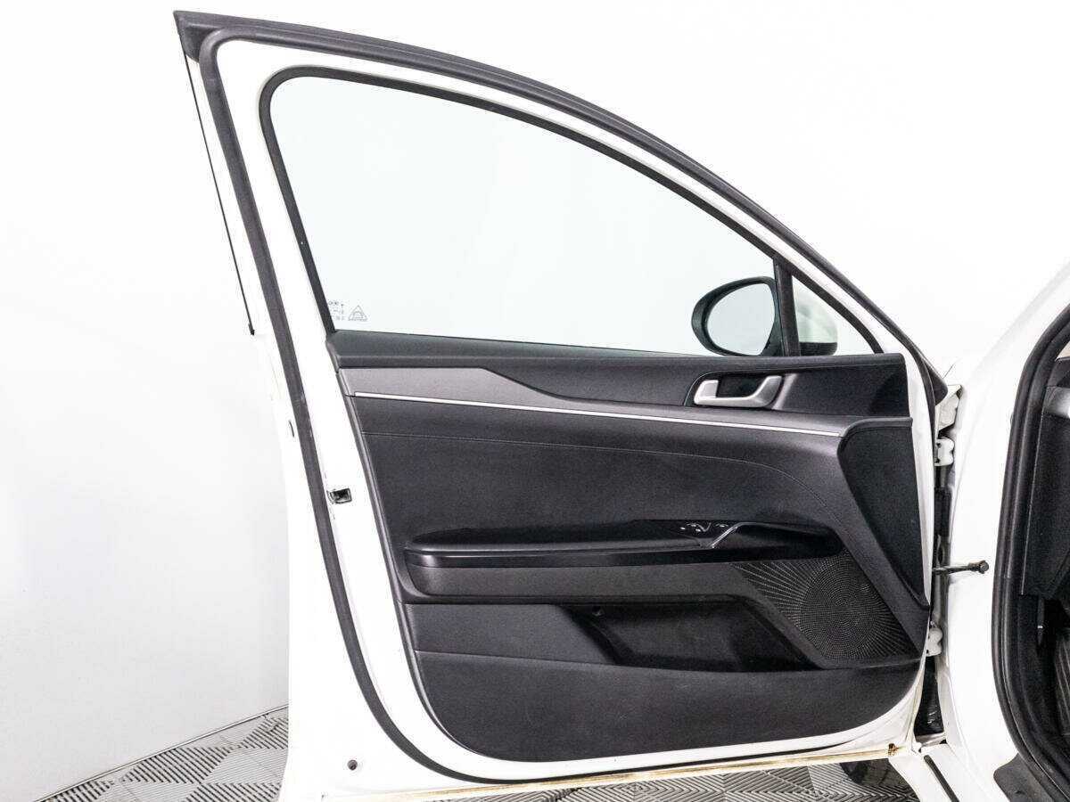 Kia K5, 2020 Фото №25