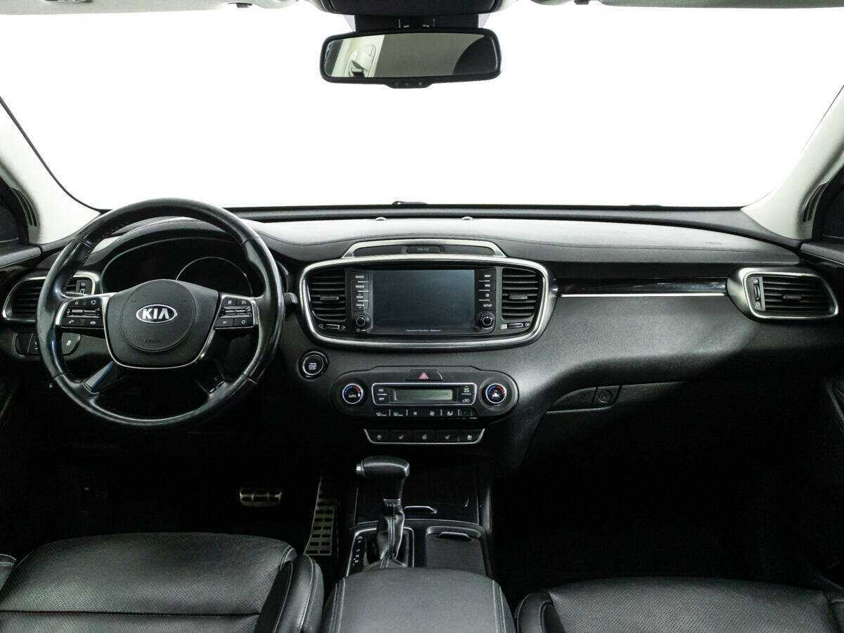Kia Sorento, 2018 Фото №13