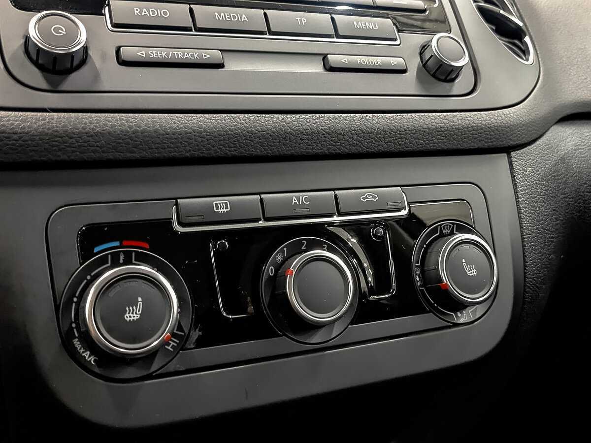 Volkswagen Golf Plus, 2012 Фото №21