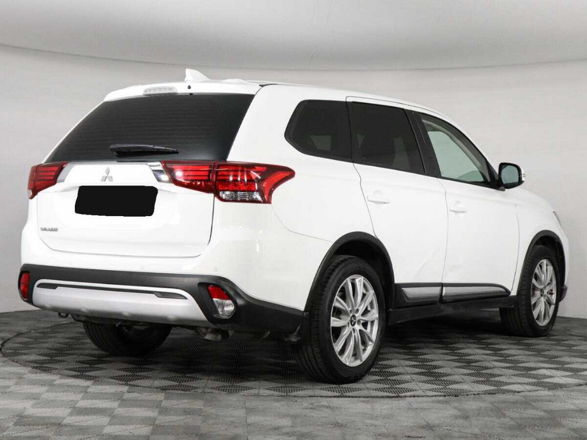 Mitsubishi Outlander, 2020 Фото №4