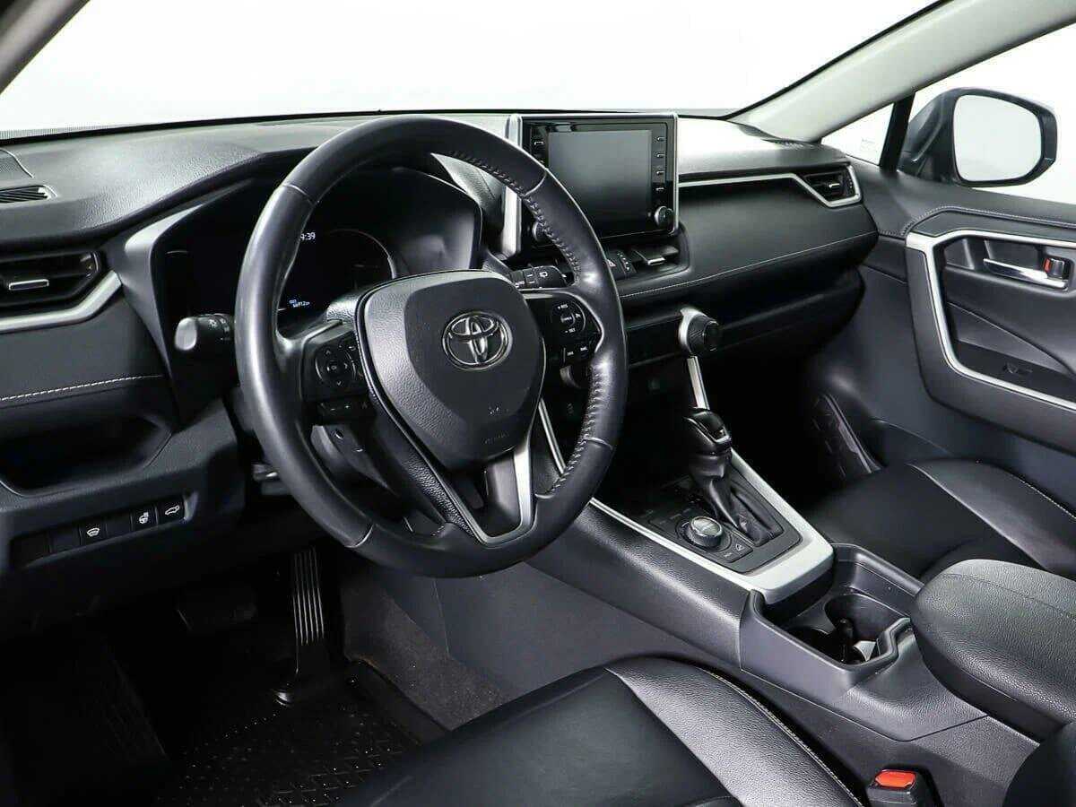 Toyota RAV4, 2021 Фото №15