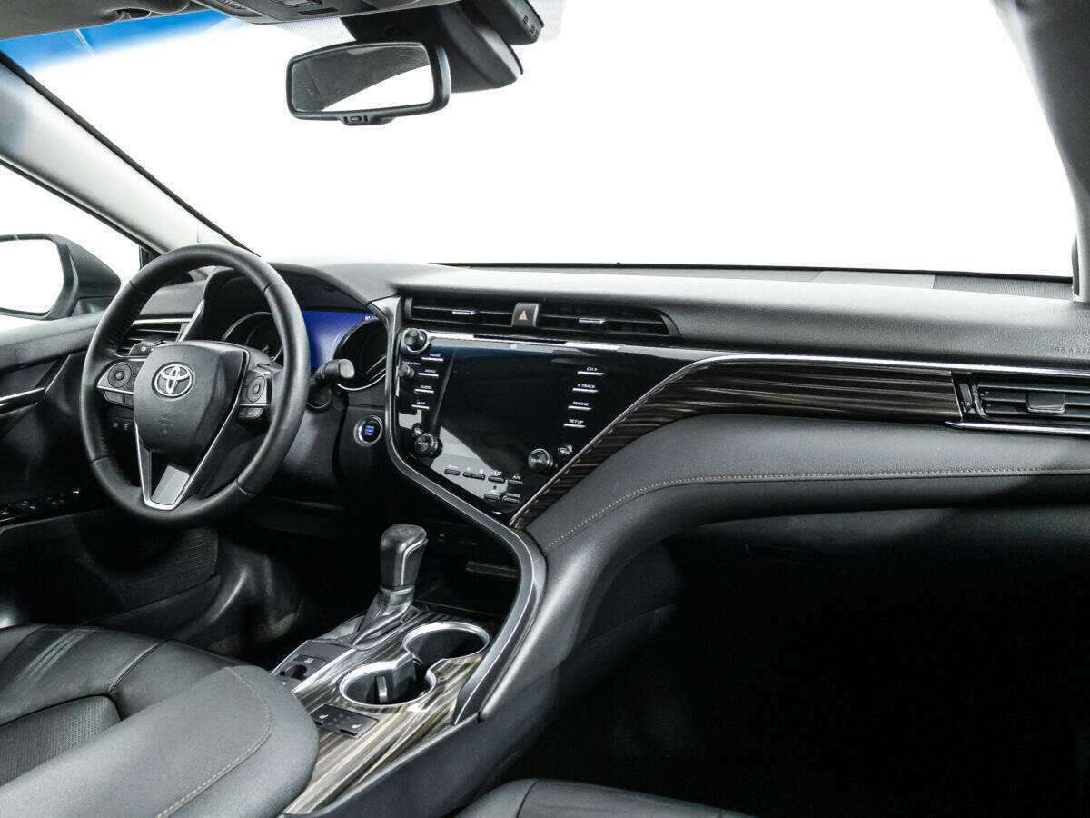 Toyota Camry, 2020 Фото №9
