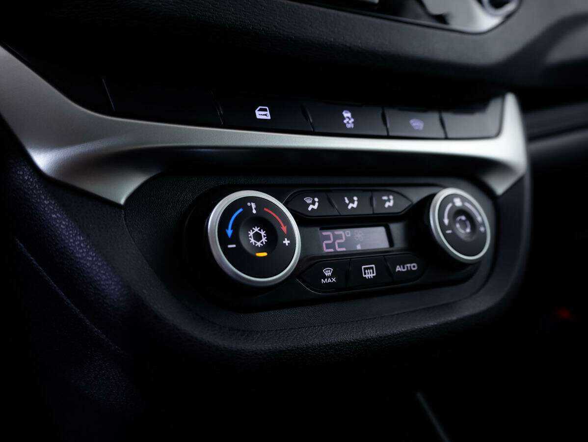 Lada (ВАЗ) Vesta SW Cross, 2020 Фото №11