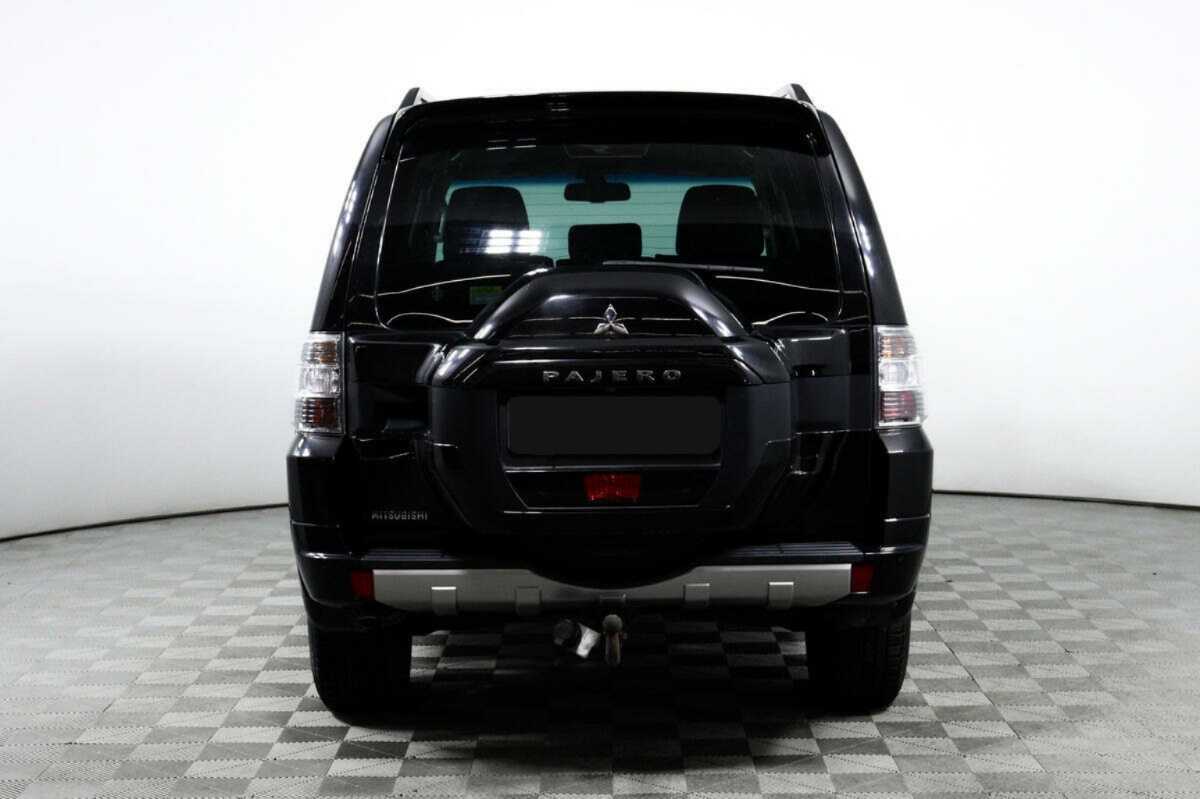 Mitsubishi Pajero, 2018 Фото №6