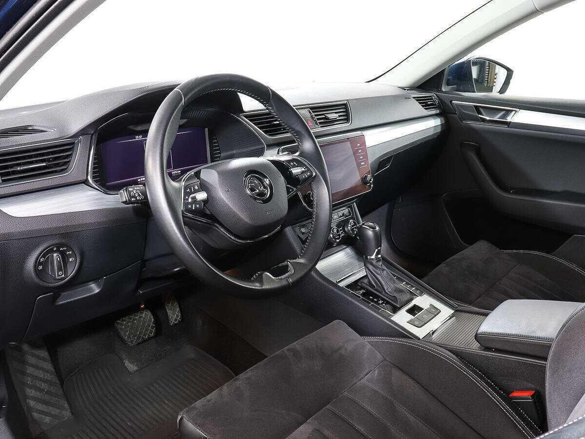 Skoda Superb, 2021 Фото №13