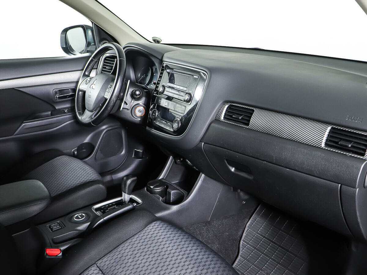 Mitsubishi Outlander, 2013 Фото №8