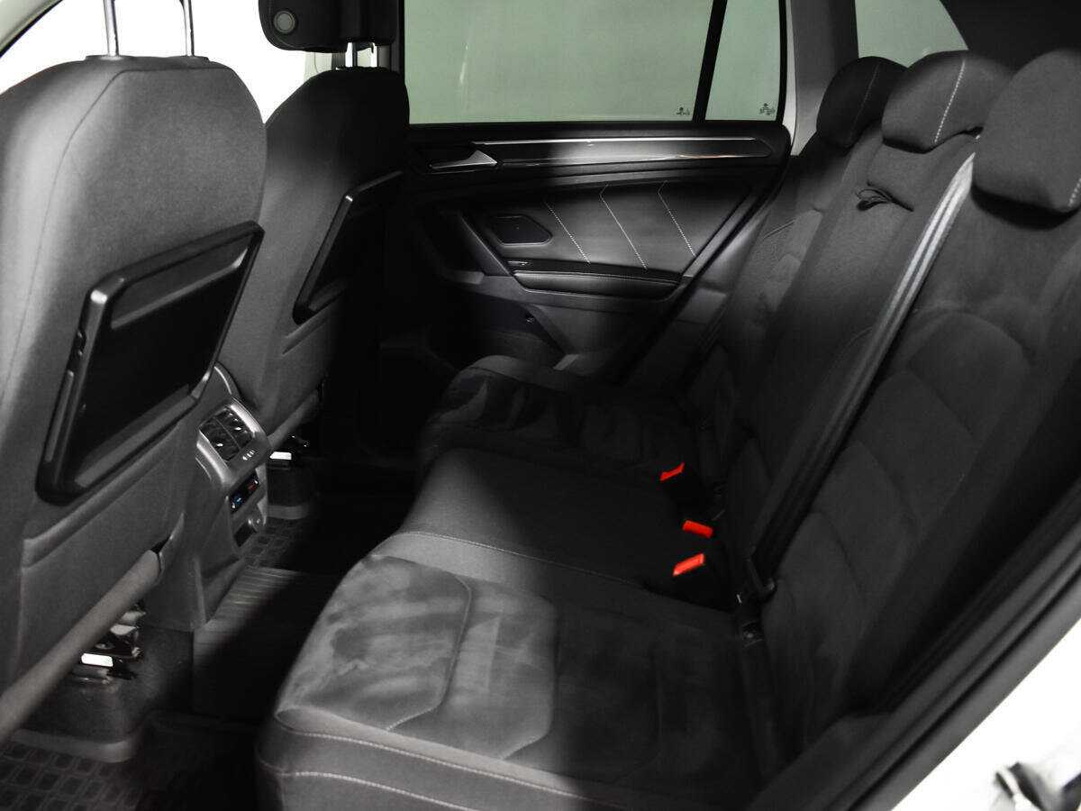 Volkswagen Tiguan, 2017 Фото №10