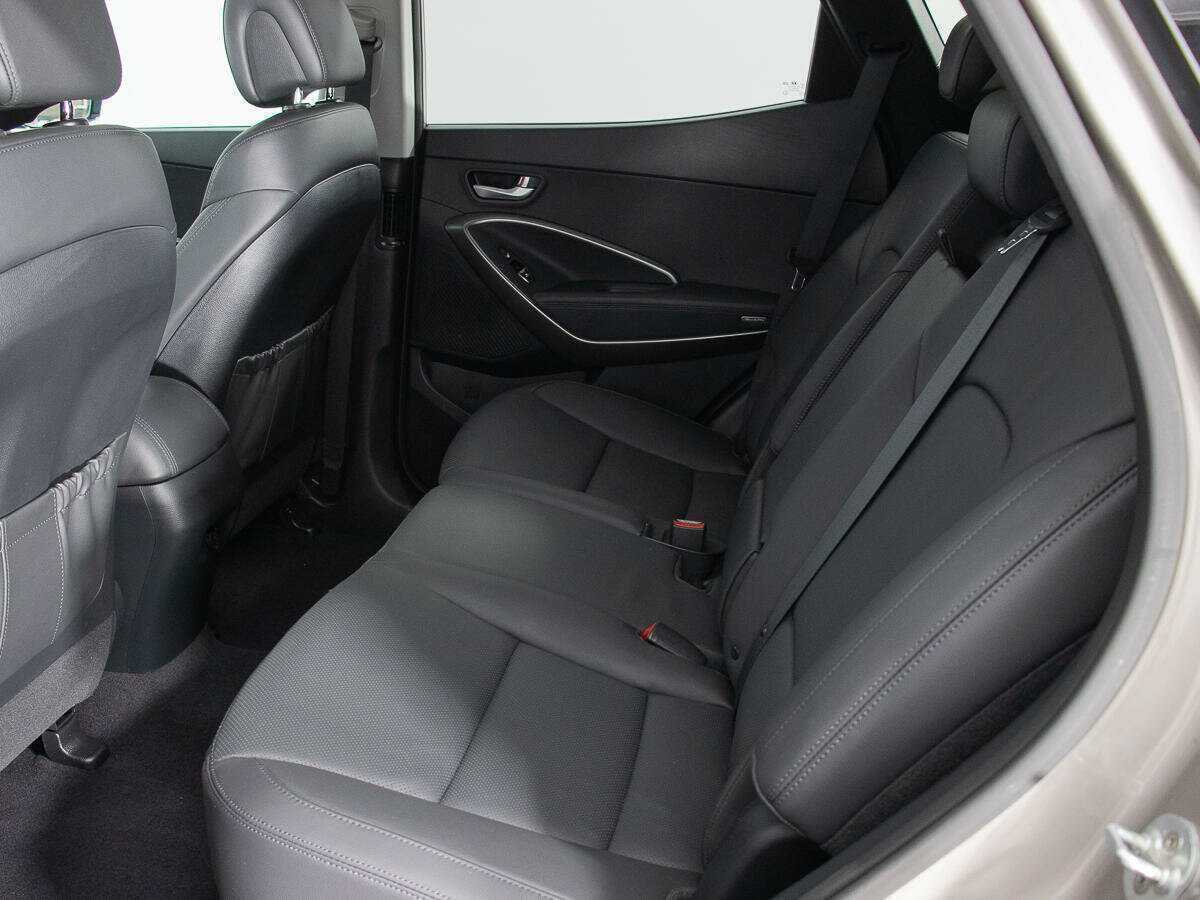 Hyundai Santa Fe, 2016 Фото №13