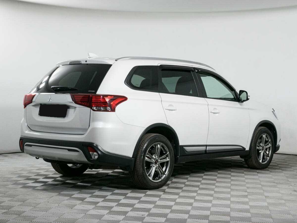 Mitsubishi Outlander, 2019 Фото №3