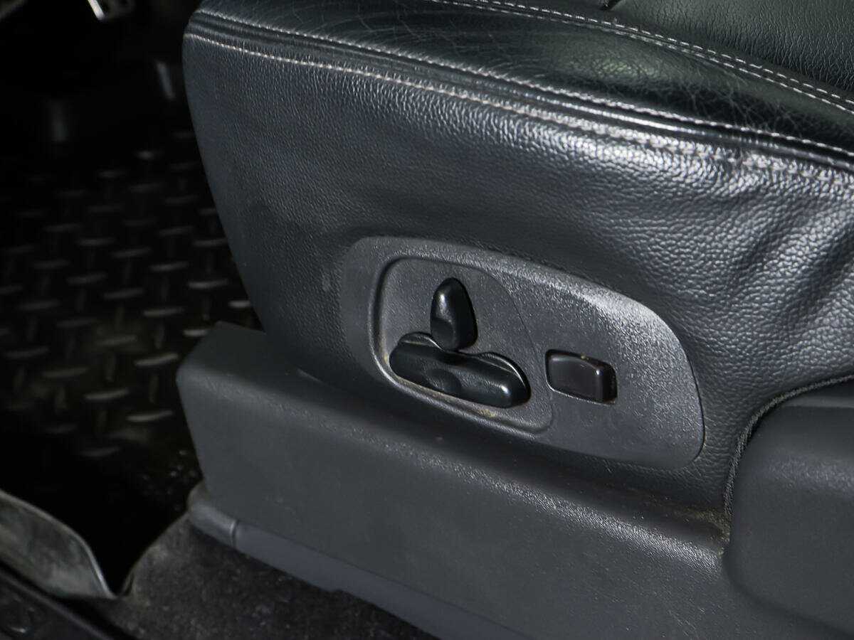 Mitsubishi Pajero, 2014 Фото №16