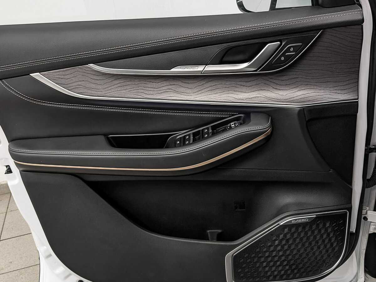 Exeed LX, 2022 Фото №19