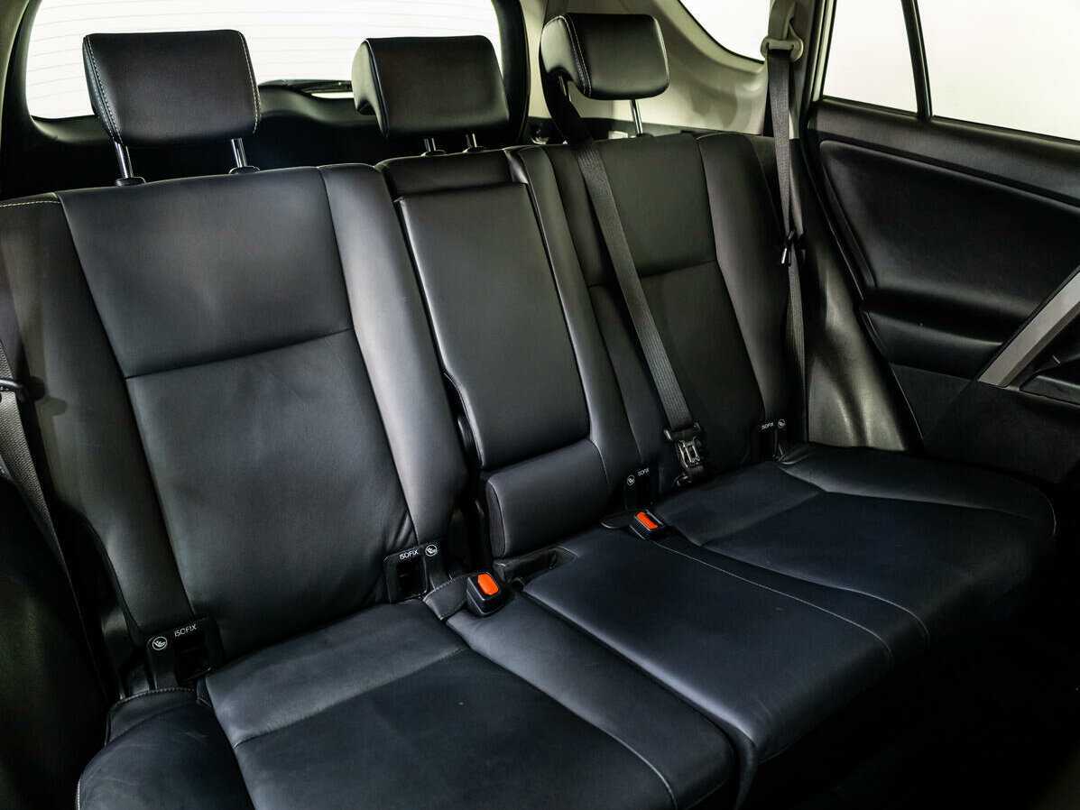 Toyota RAV4, 2015 Фото №10