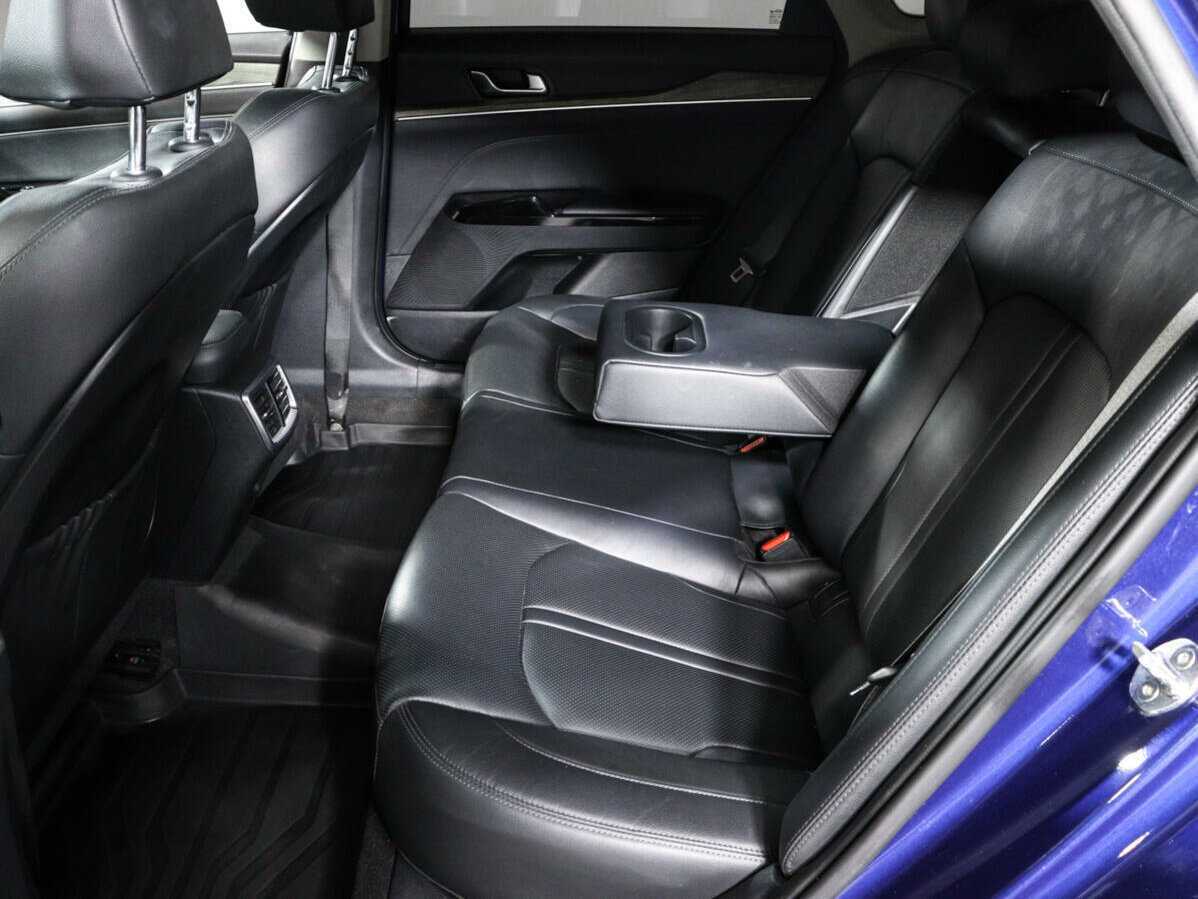 Kia K5, 2020 Фото №8