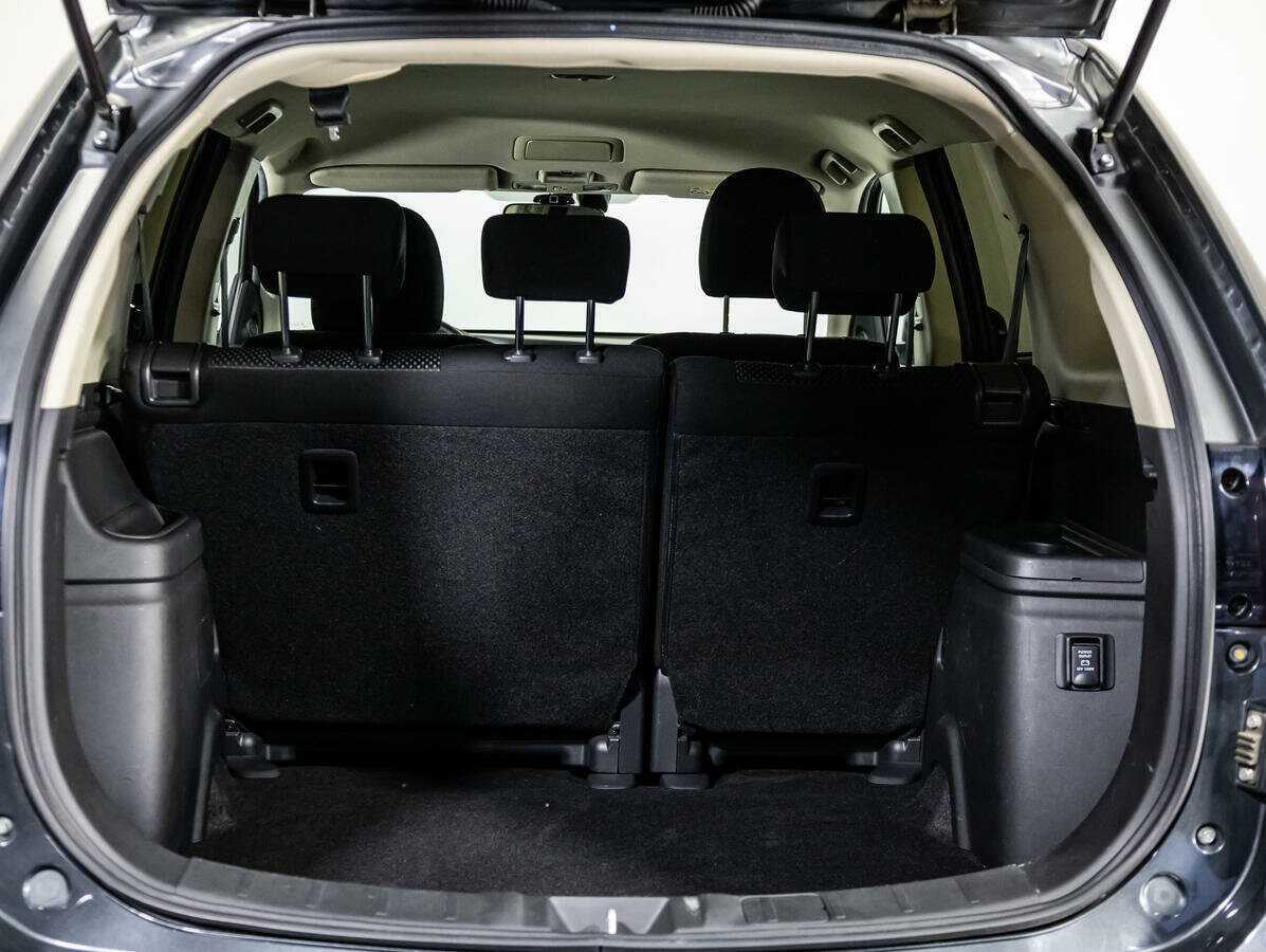 Mitsubishi Outlander, 2019 Фото №15