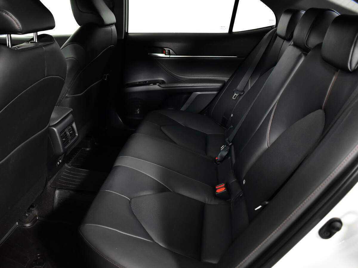 Toyota Camry, 2020 Фото №10