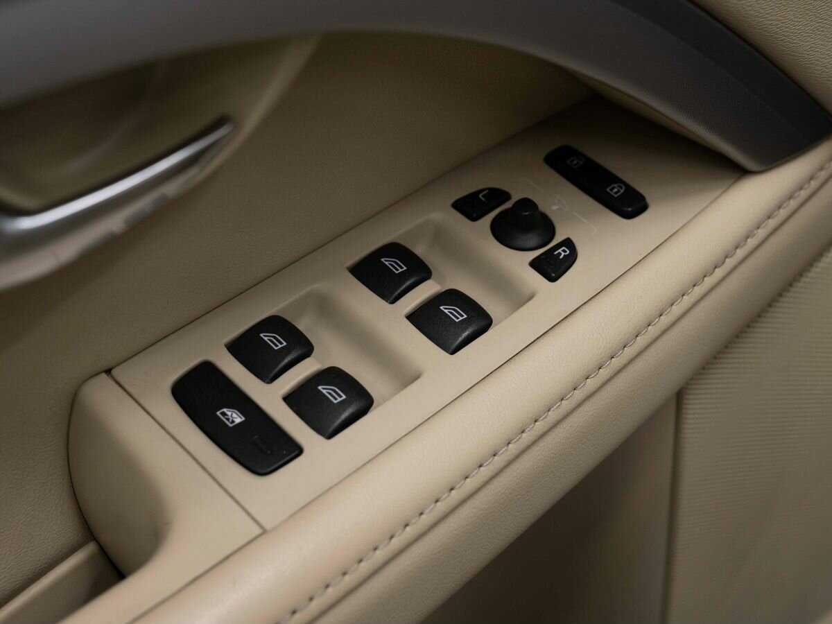 Volvo XC70, 2014 Фото №17