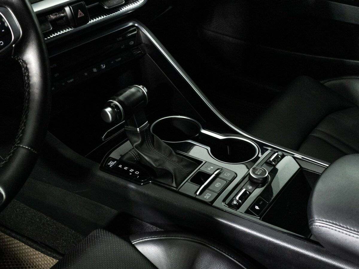 Kia K5, 2020 Фото №21