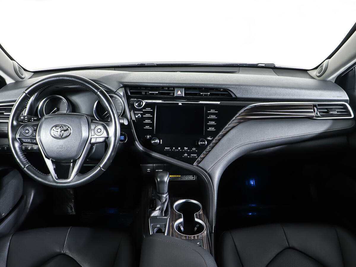 Toyota Camry, 2020 Фото №11
