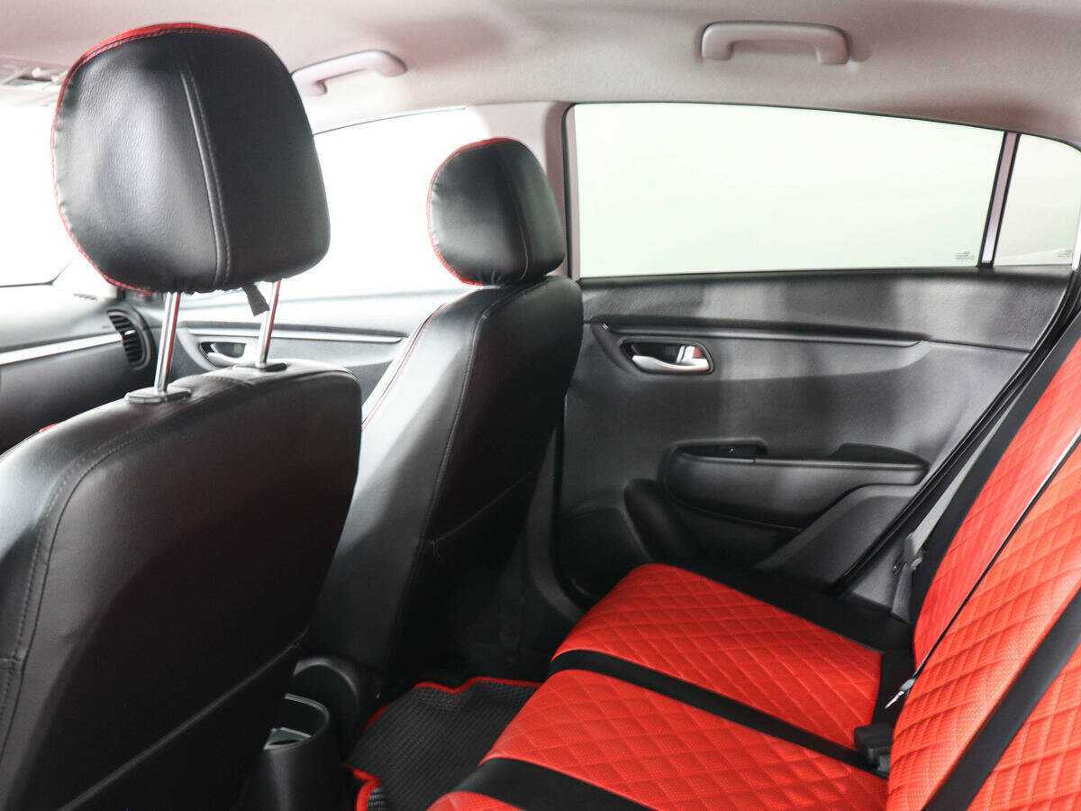 Kia Rio X-Line, 2020 Фото №10