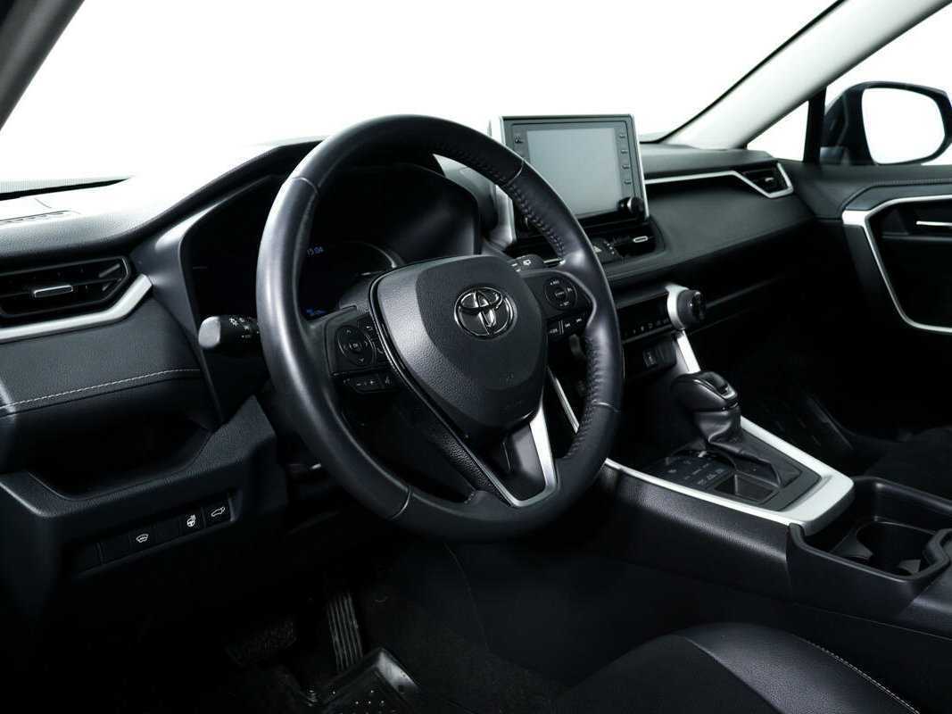 Toyota RAV4, 2020 Фото №13