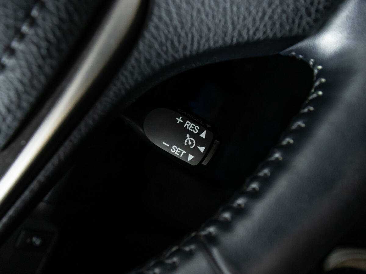 Toyota RAV4, 2018 Фото №21