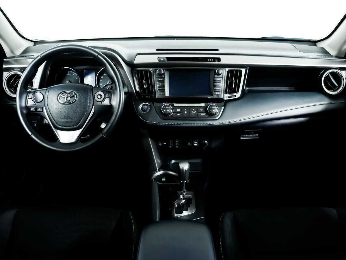 Toyota RAV4, 2018 Фото №8