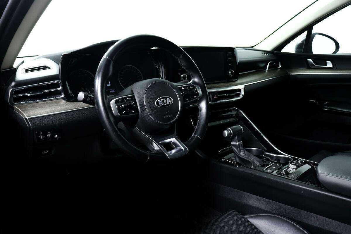Kia K5, 2020 Фото №13