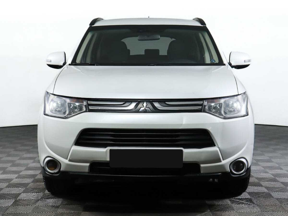 Mitsubishi Outlander, 2013 Фото №1