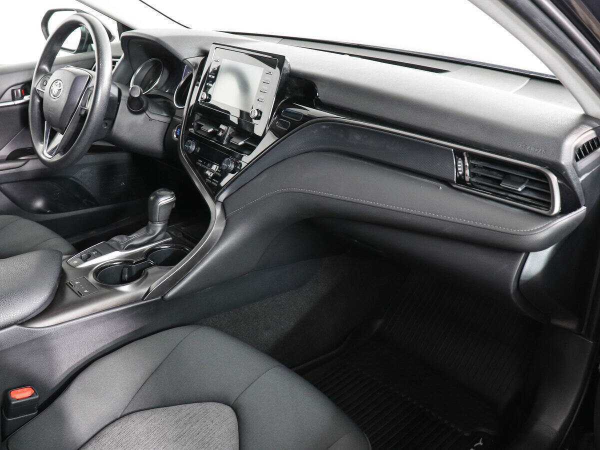 Toyota Camry, 2021 Фото №10