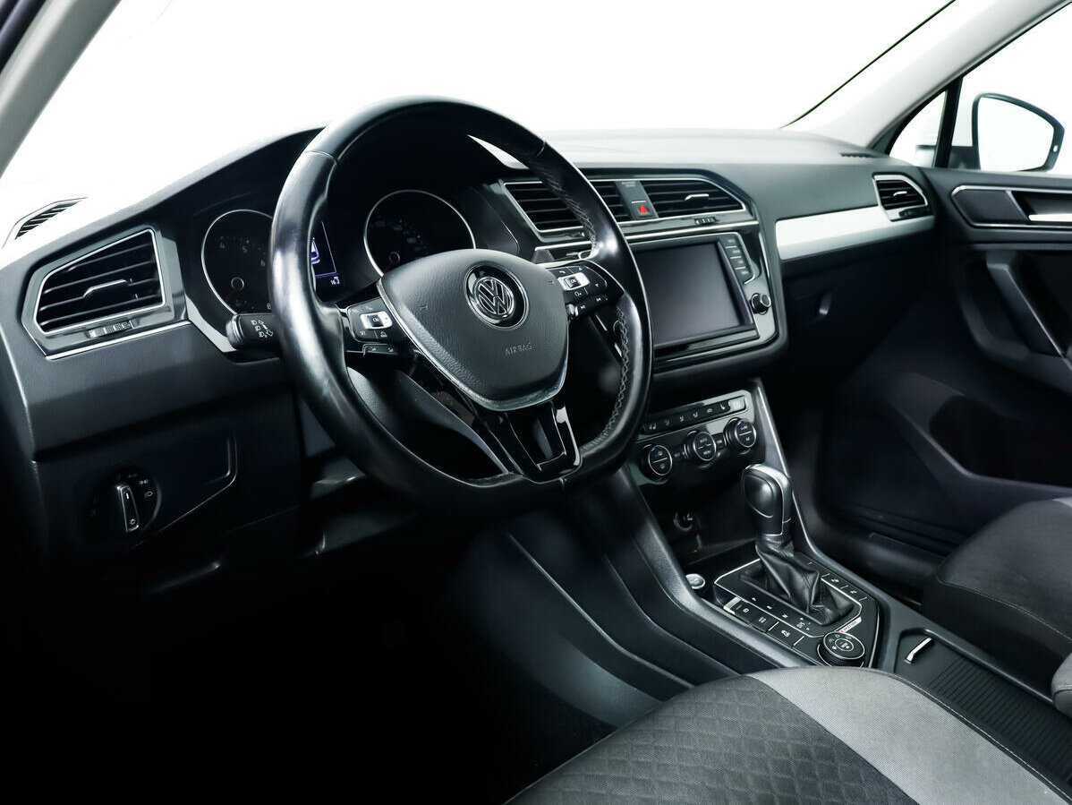 Volkswagen Tiguan, 2017 Фото №13