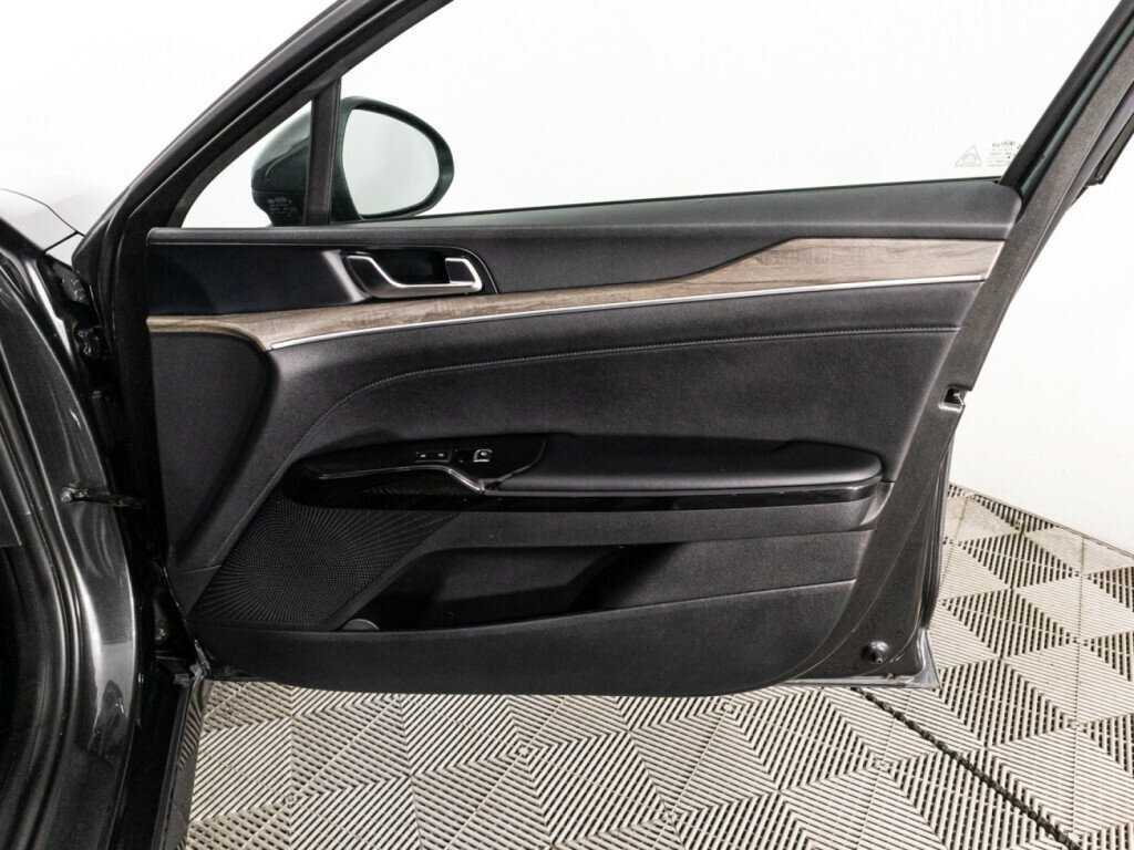 Kia K5, 2020 Фото №26