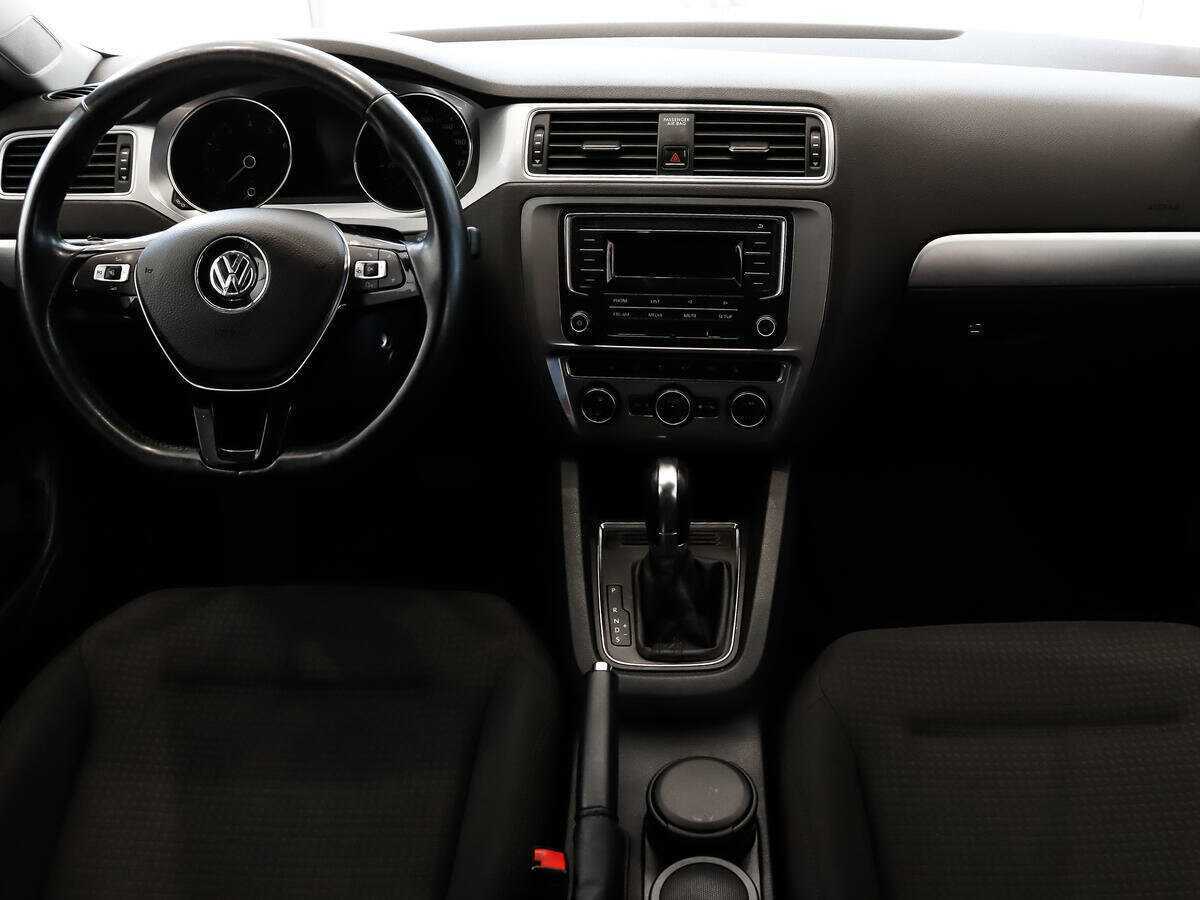 Volkswagen Jetta, 2017 Фото №12