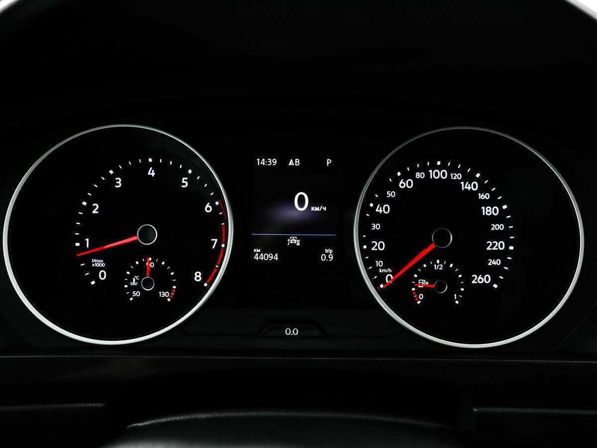 Volkswagen Tiguan, 2021 Фото №9