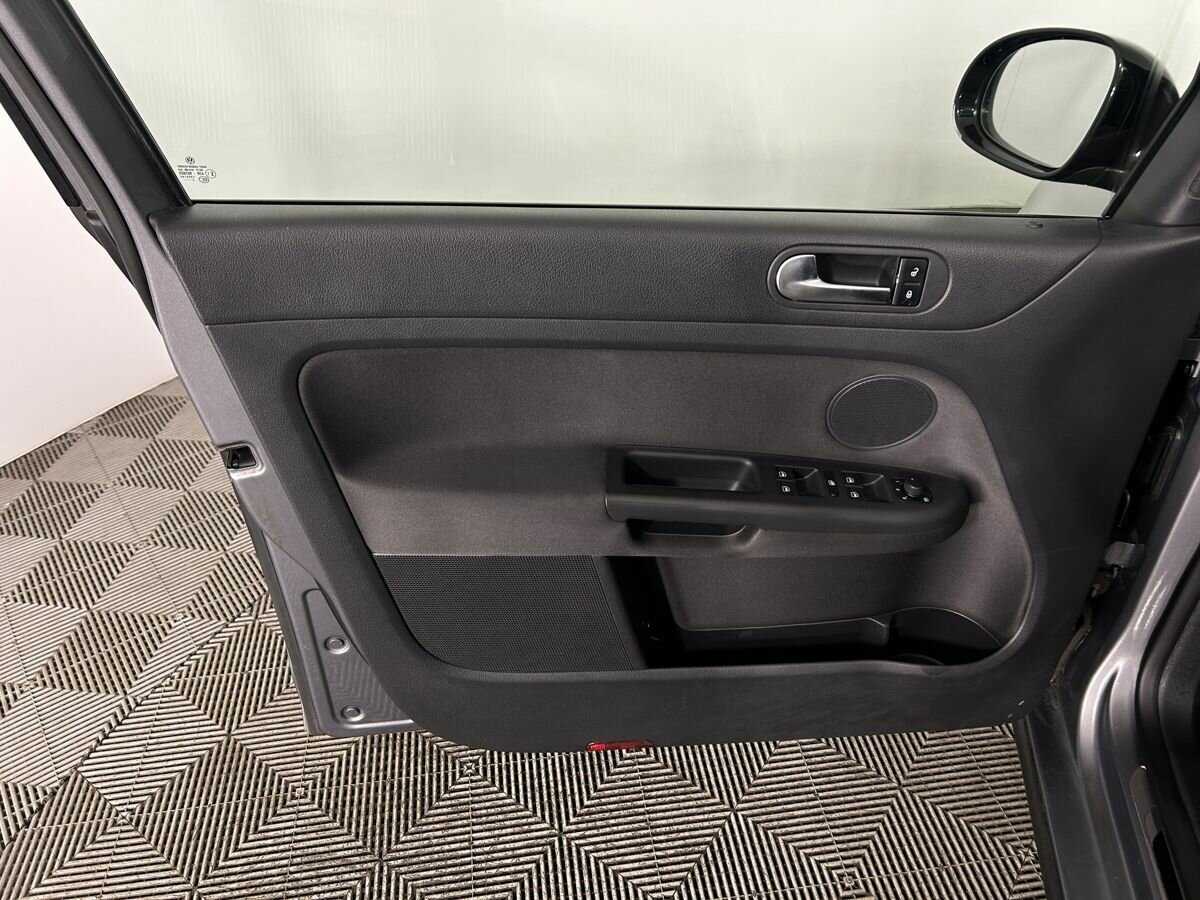 Volkswagen Golf Plus, 2012 Фото №7