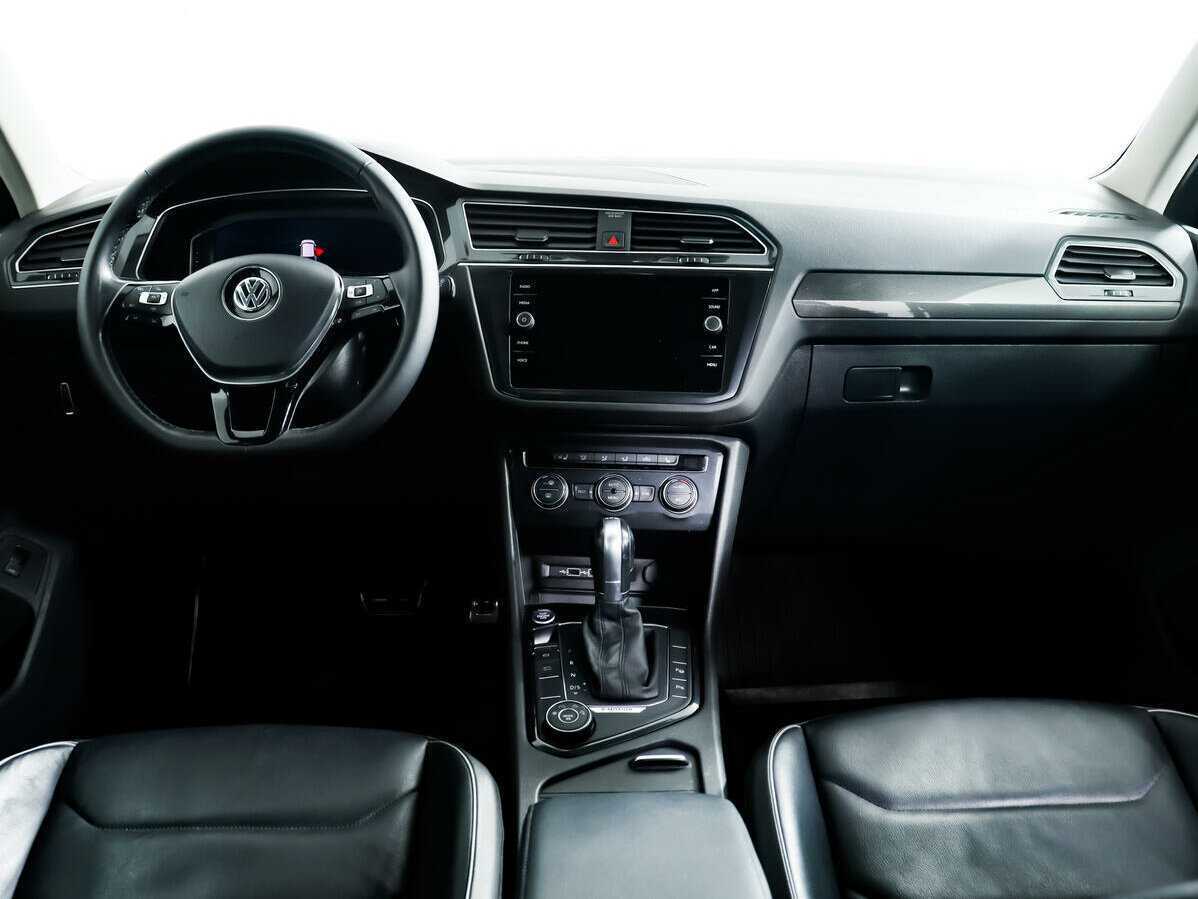 Volkswagen Tiguan, 2019 Фото №10