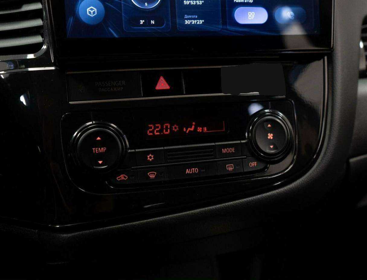 Mitsubishi Outlander, 2018 Фото №13