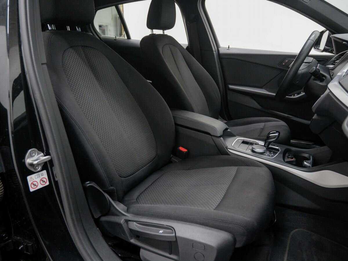 BMW 1 серии 118i, 2019 - 158 610 км. | Фото №8