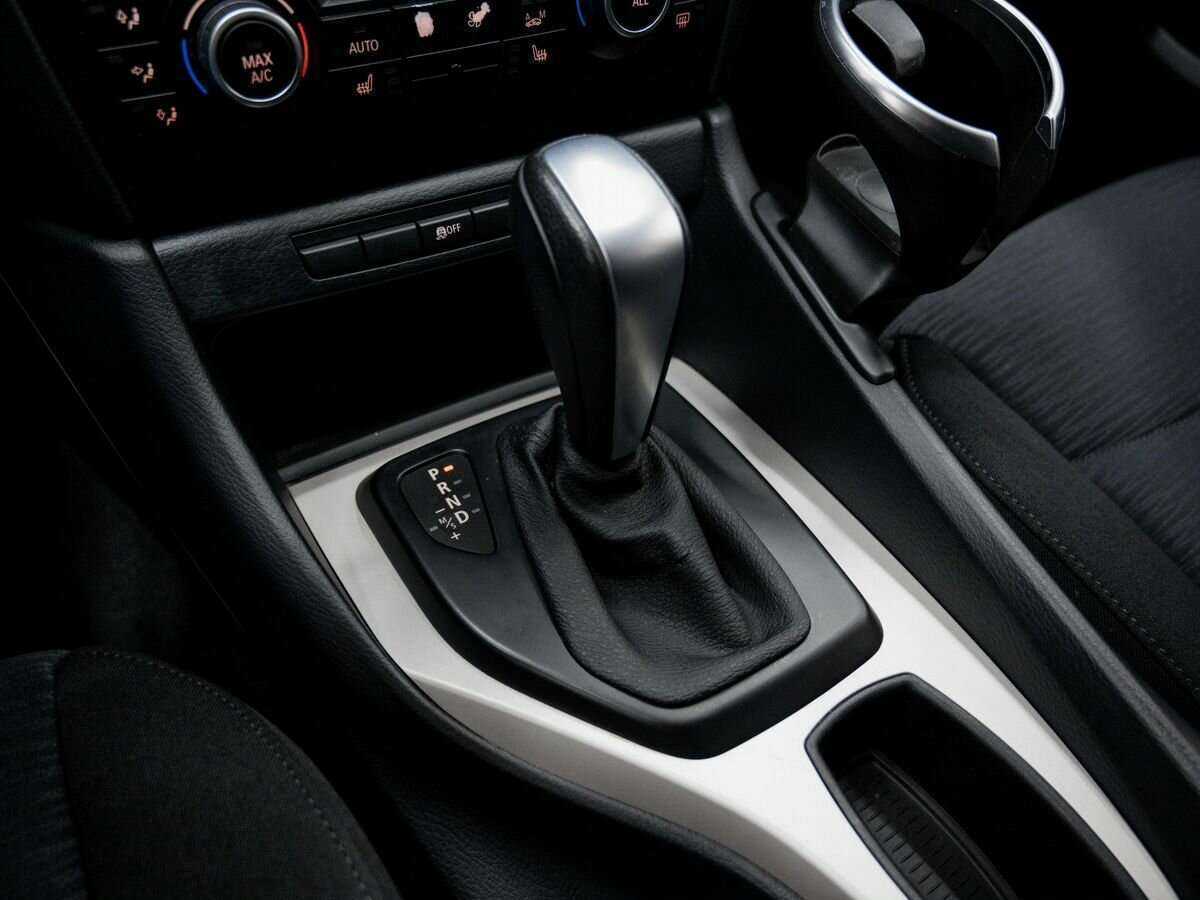 BMW X1 18i, 2013 Фото №21