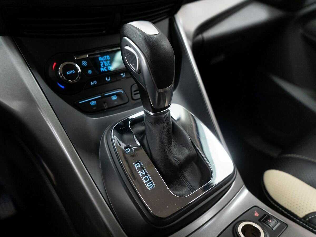 Ford Kuga, 2015 Фото №10