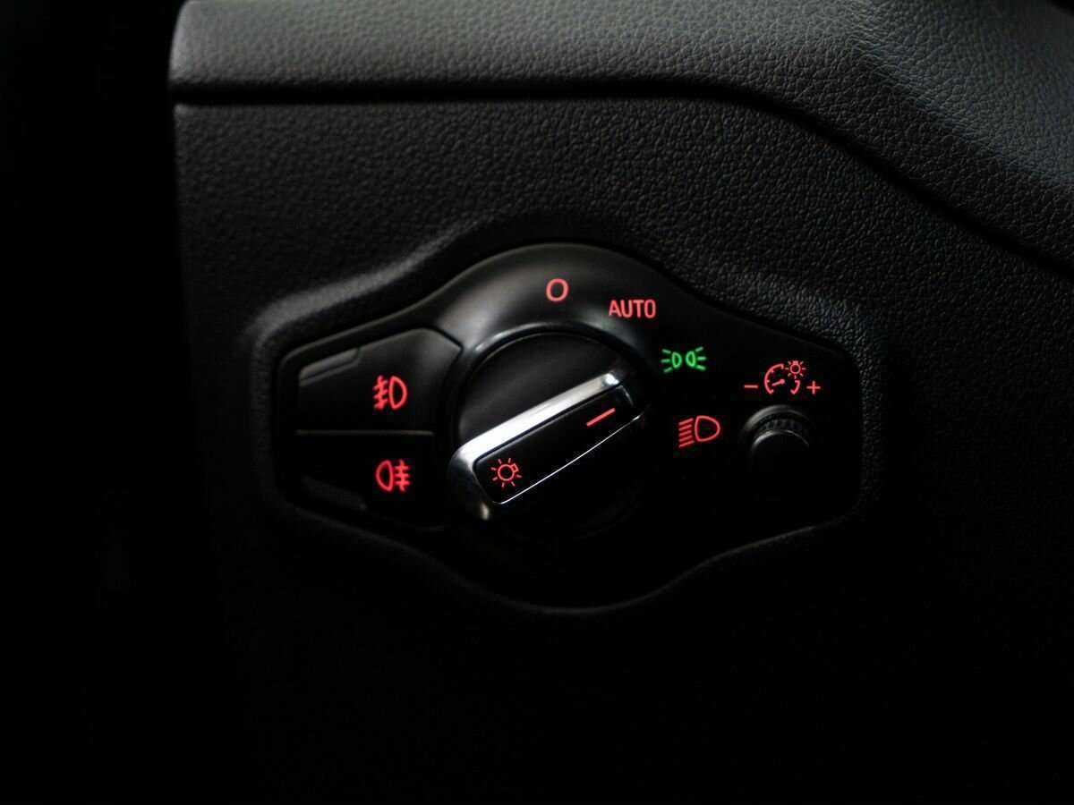 Audi Q5, 2012 Фото №15