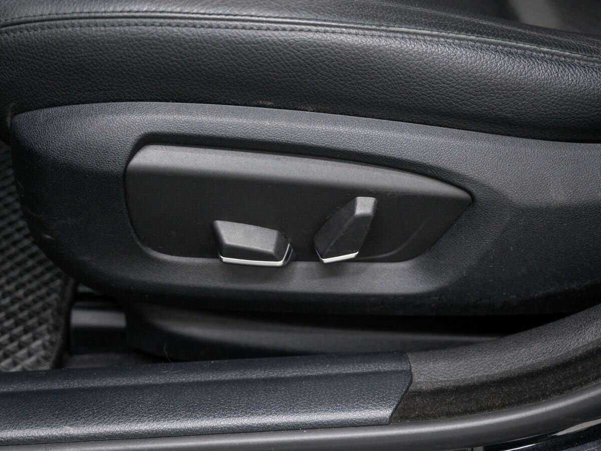 BMW 5 серии 528i xDrive, 2013 Фото №13