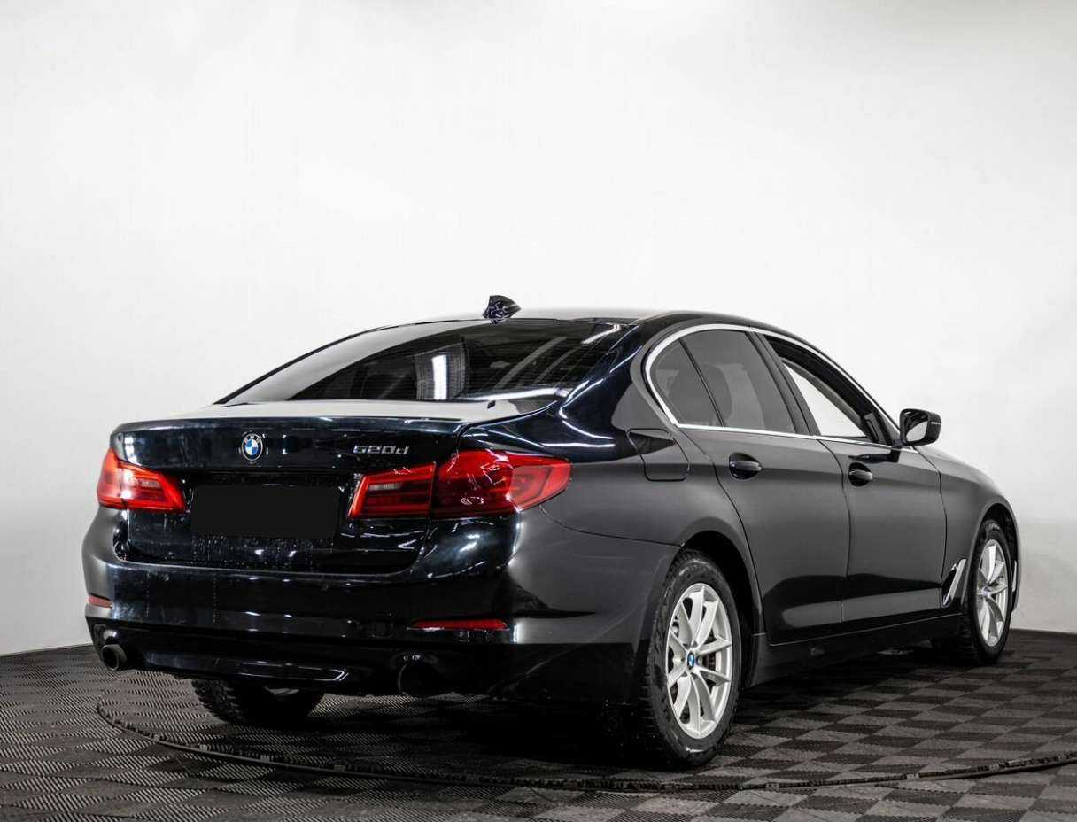 BMW 5 серии 520d, 2018 Фото №6