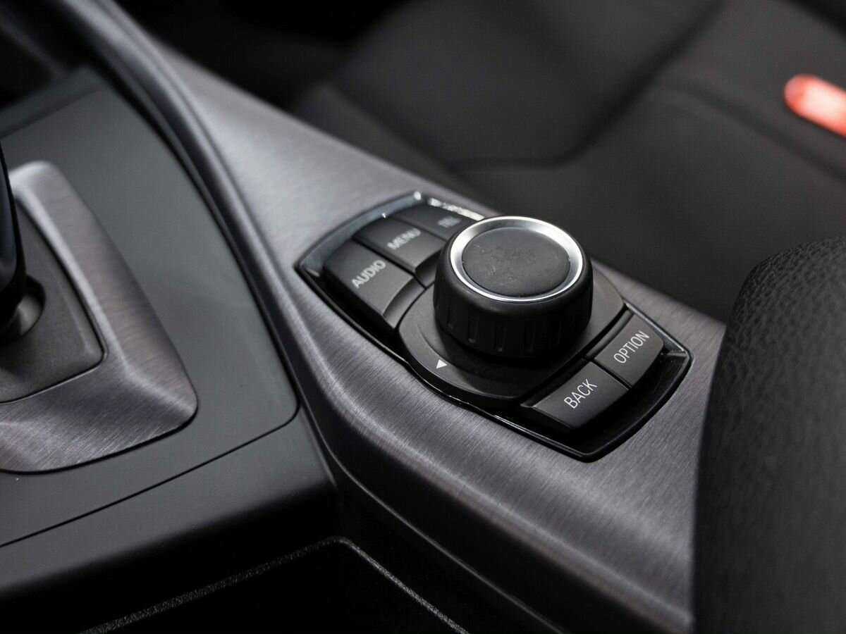 BMW 1 серии 118i, 2017 Фото №19