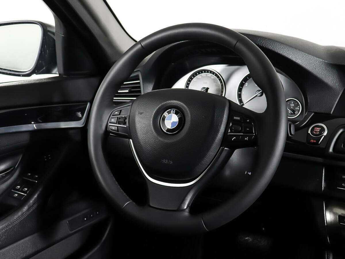 BMW 5 серии 528i xDrive, 2013 Фото №15