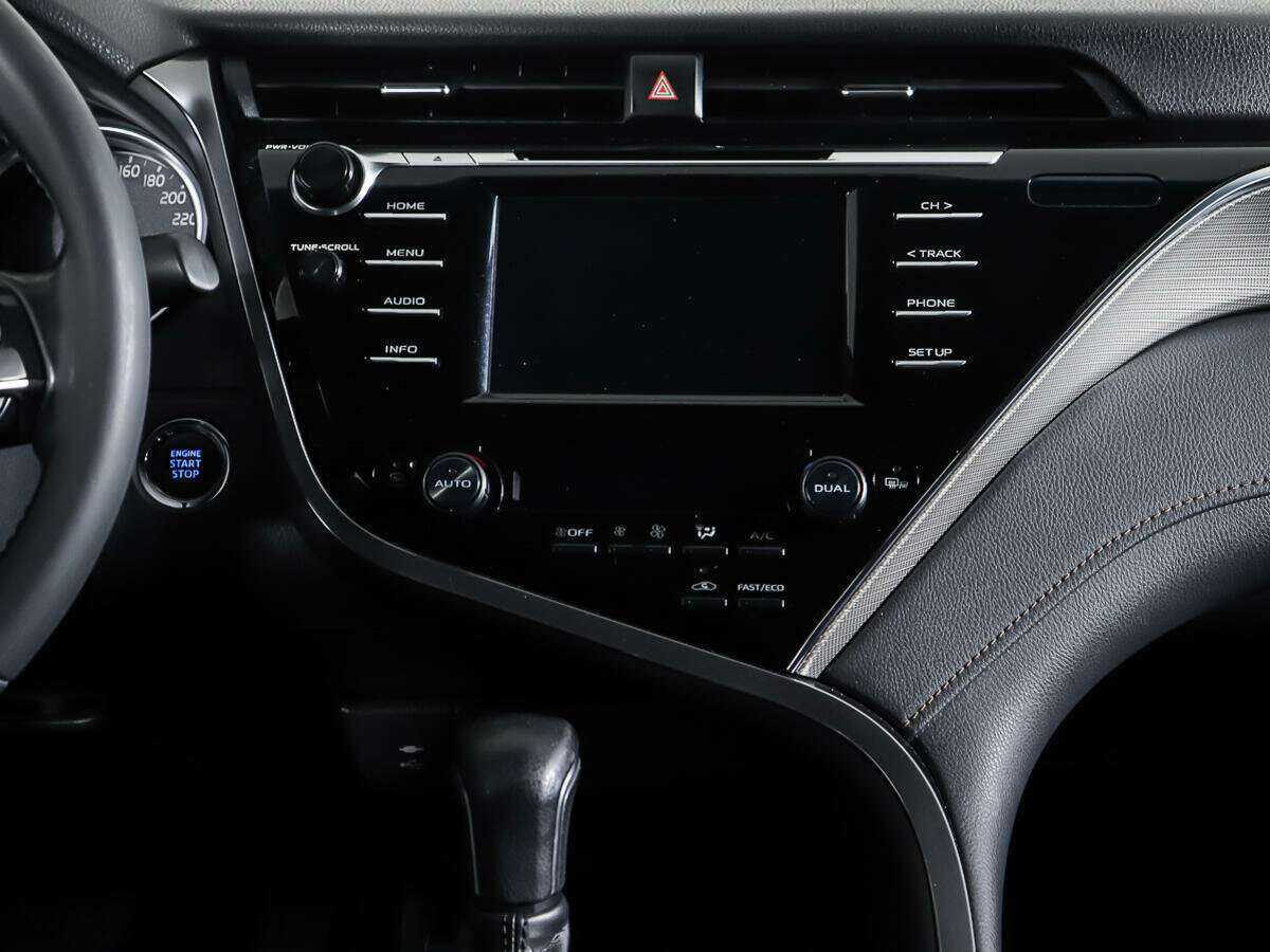 Toyota Camry, 2020 Фото №12
