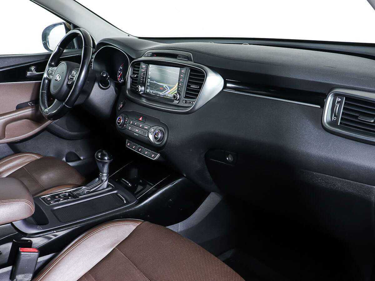 Kia Sorento, 2017 Фото №9