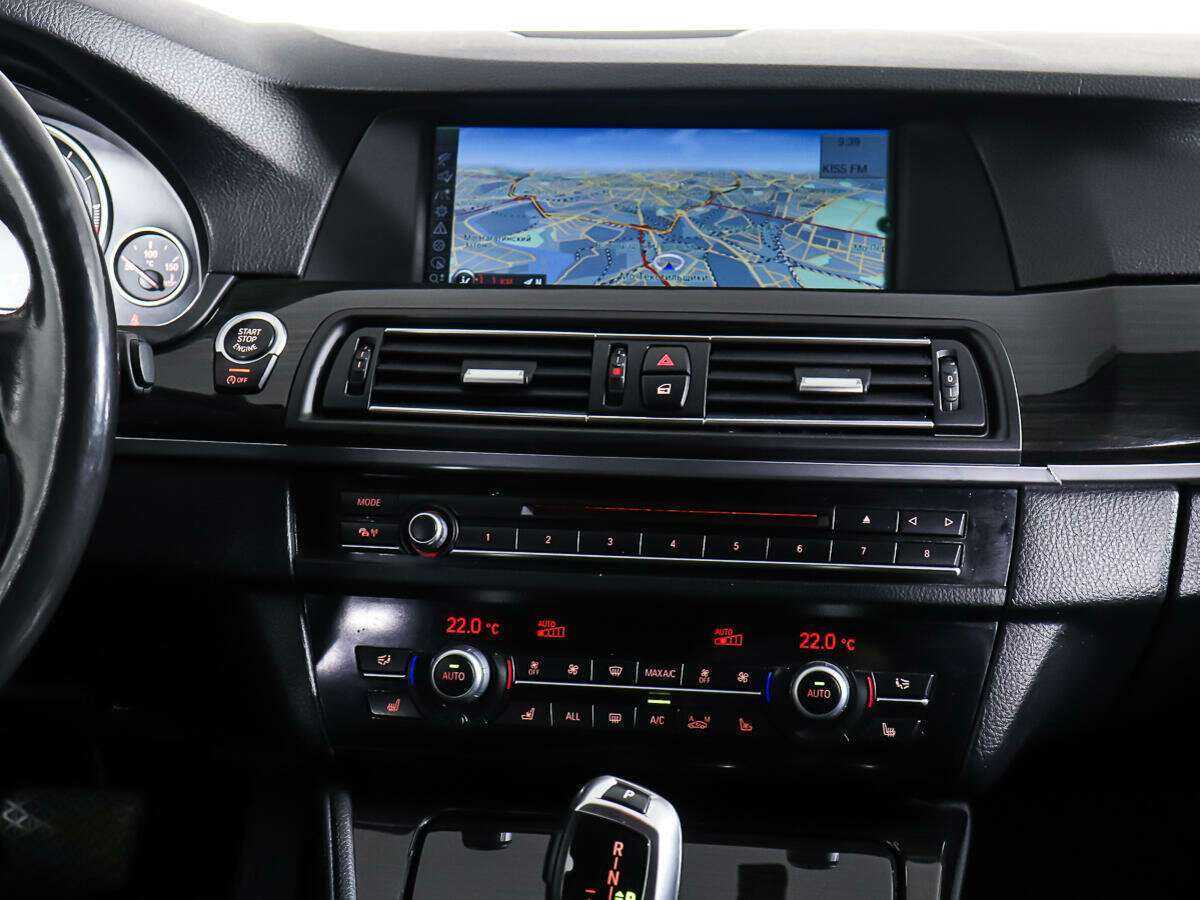 BMW 5 серии 530d xDrive, 2012 Фото №12