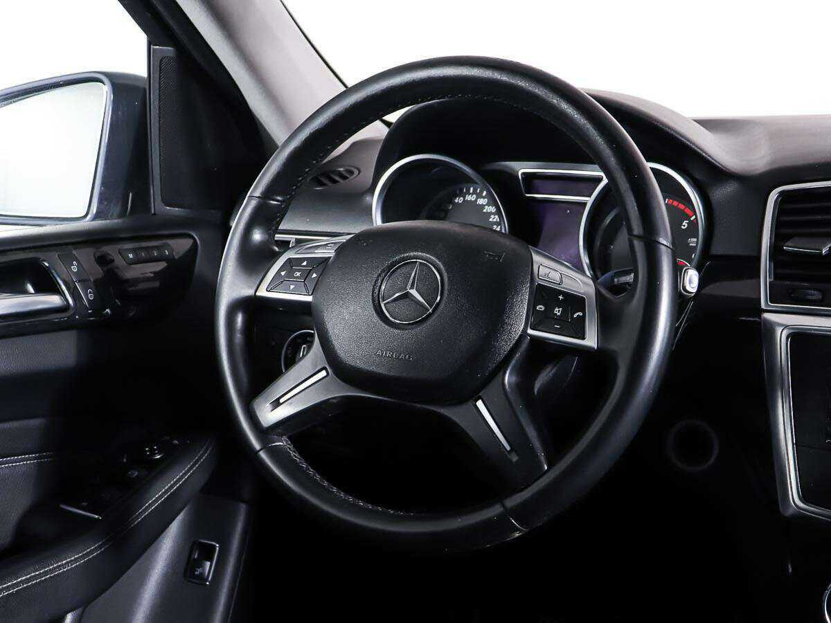 Mercedes-Benz M-Класс 350 CDI, 2013 Фото №15